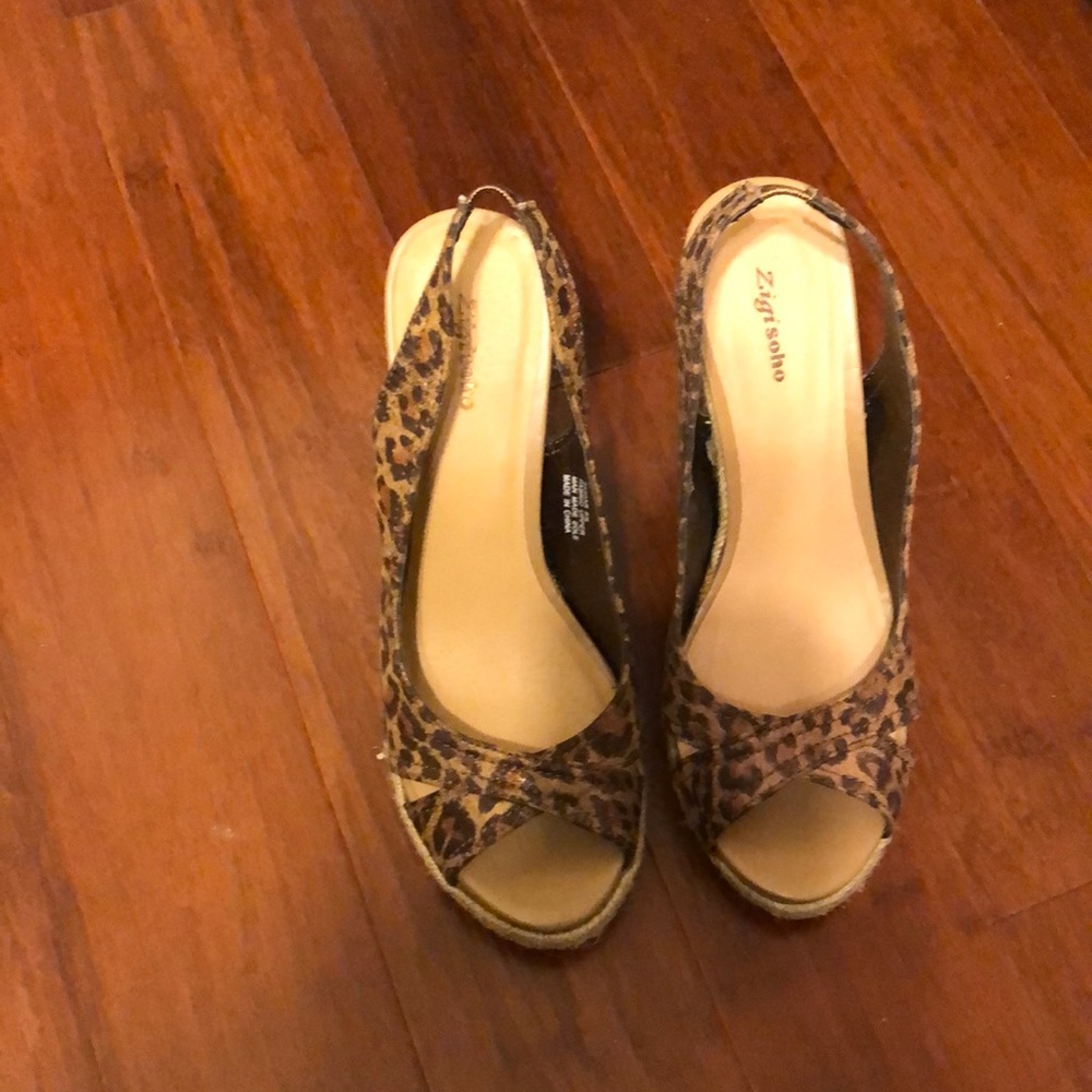 Shoes - Picture 2 of 2